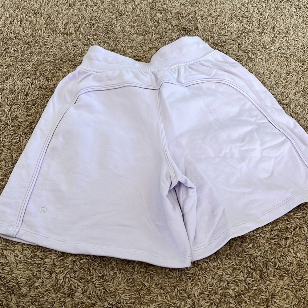 Lululemon All Yours High Rise Short 7” - Picture 2 of 3